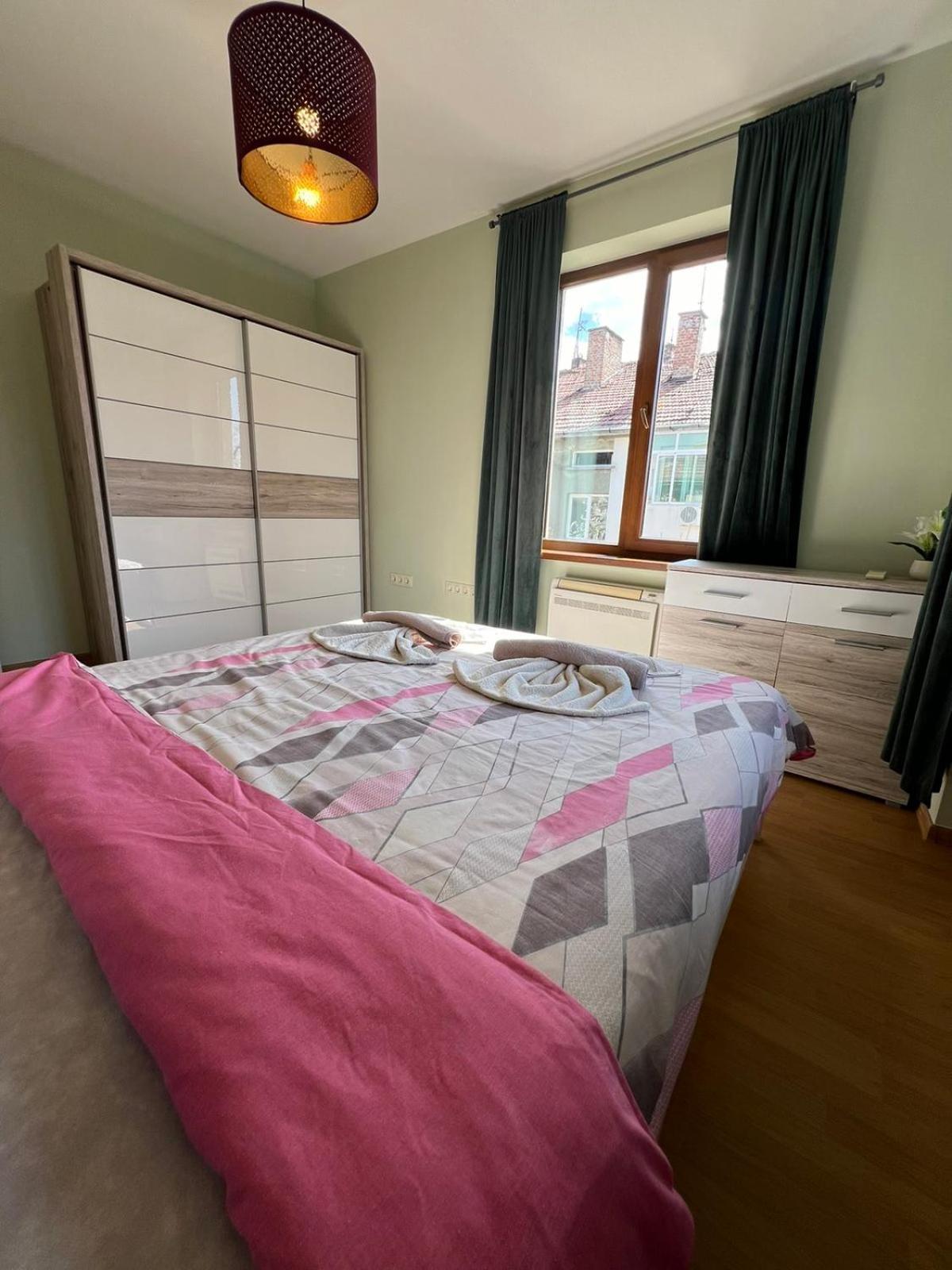 Rio Sunny 2Bdr Apt Near Ndk - Metro - Non-Stop Paid Public Parking Sofia Zewnętrze zdjęcie